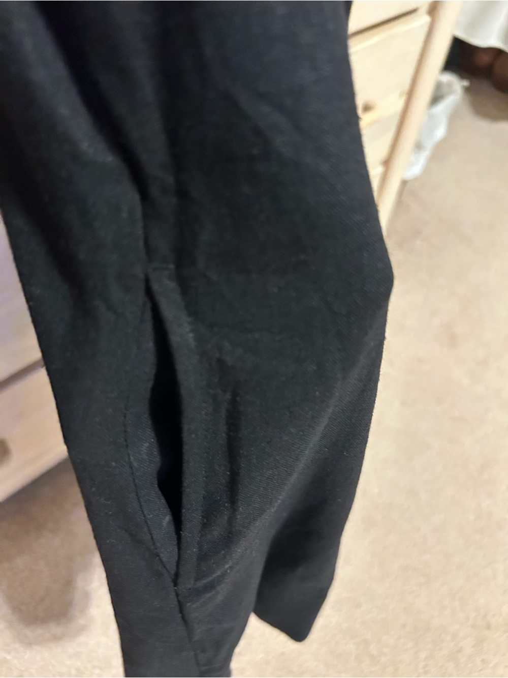 Old Navy Black Sleeveless Shift Dress - Picture 4 of 5